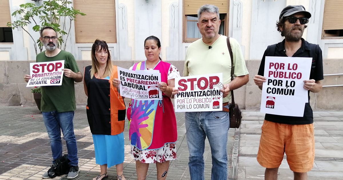 La CGT en una de sus primeras protestas en Melilla