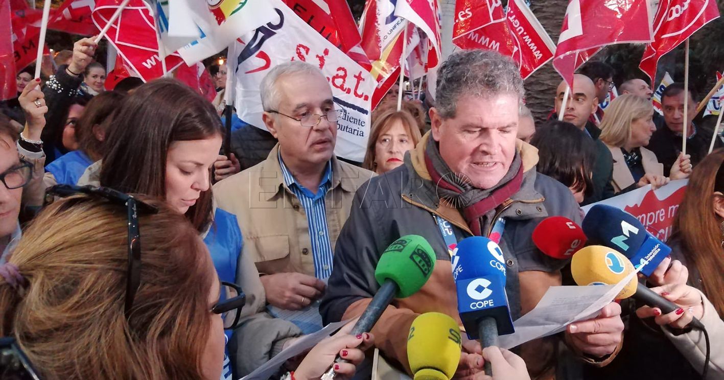 Los sindicatos celebran el principio del fin de la crisis de Muface