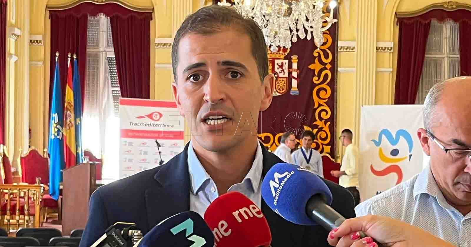 CpM, contra la supresión de la ruta a Almería los fines de semana