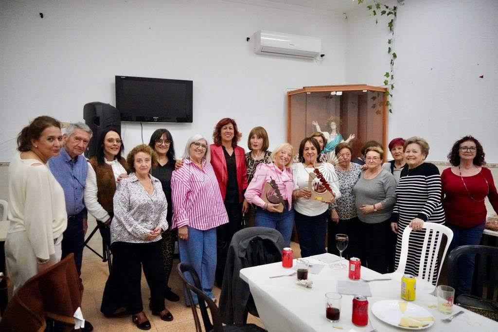 La Asociación de Vecinos Tesorillo organiza un concurso de platos típicos de Semana Santa