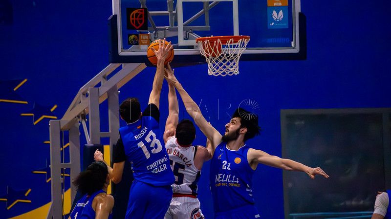 El Enrique Soler se despide en Granada a domicilio