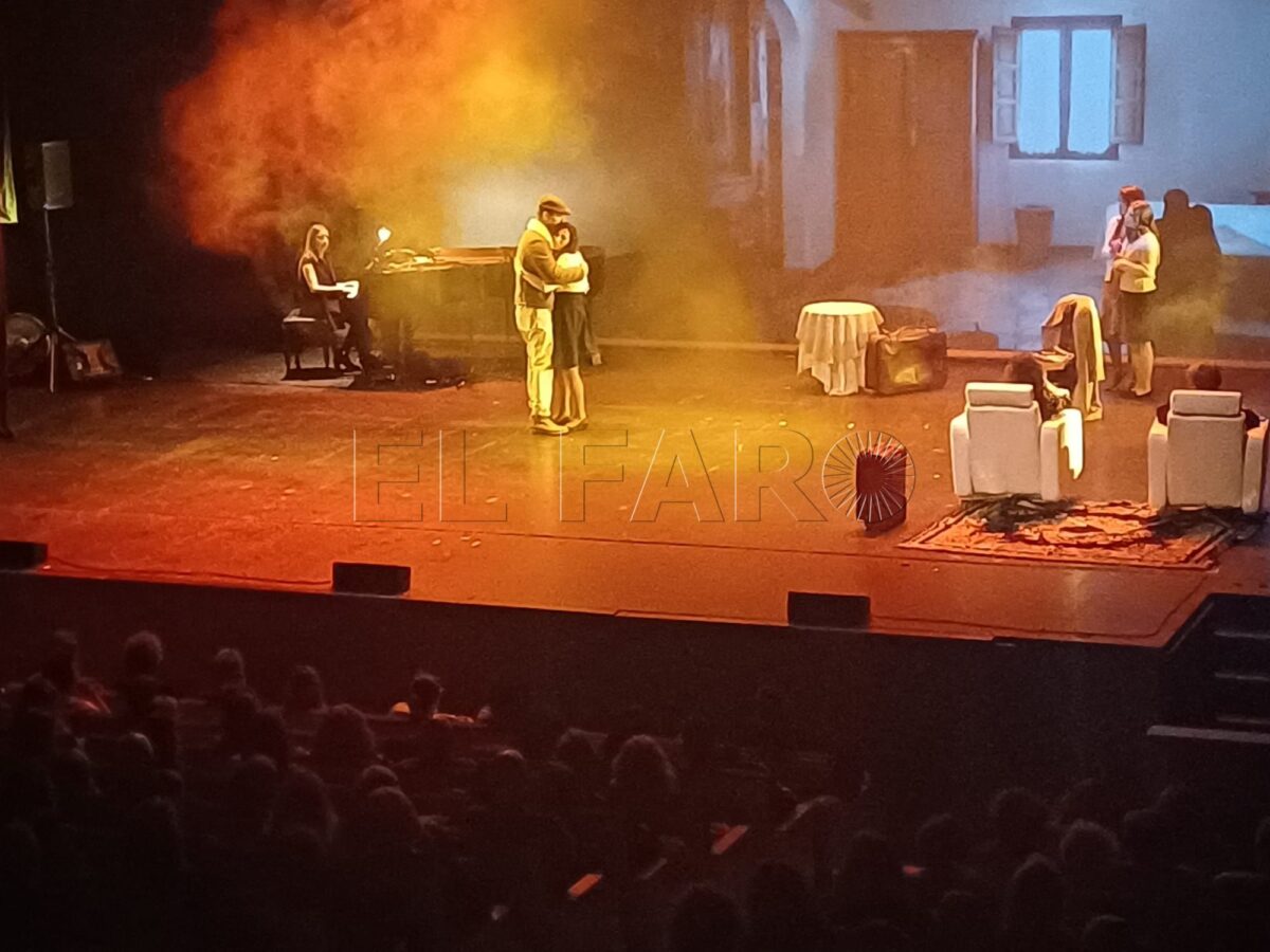 El Kursaal acoge una reivindicación por la mujer folclórica y su legado