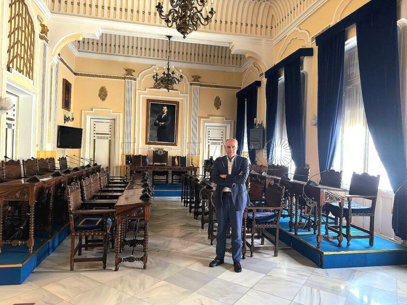 Emilio Guerra, diputado CpM