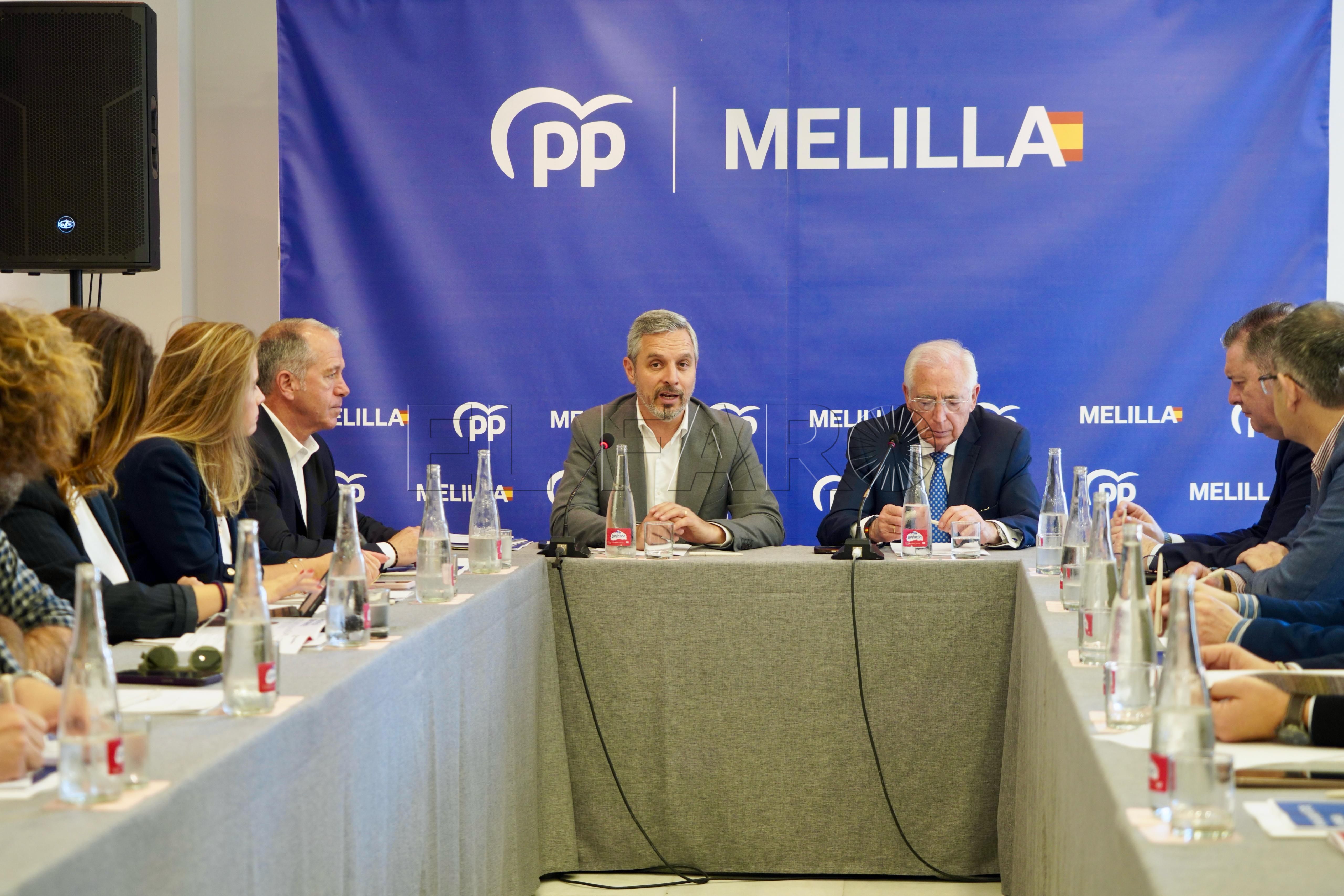 Juan Bravo junto al presidente Imbroda en la reunión