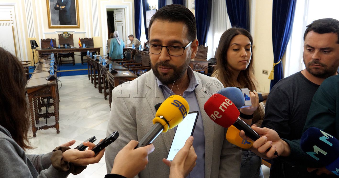 Azmani cree que la compra de la finca de Villa Pilar “huele mal y canta por todos los lados”