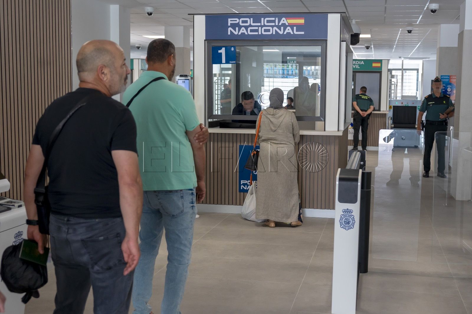 Sin cambios en la frontera, el visado sigue siendo obligado