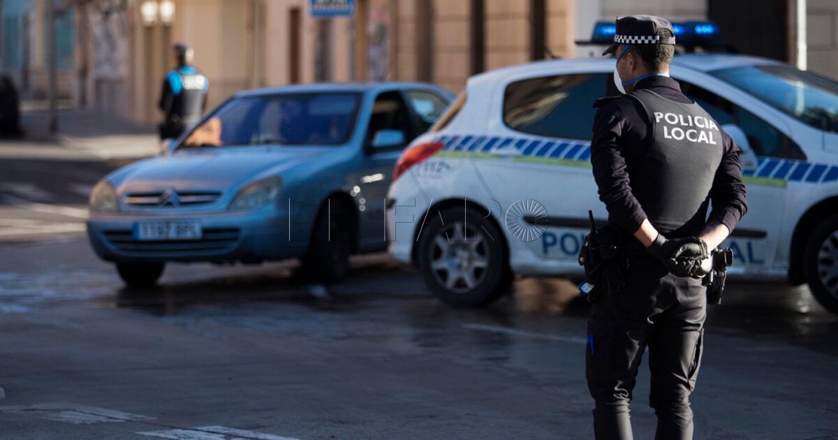 La Policía Local sanciona a uno de cada cuatro conductores en aparcamientos para personas de movilidad reducida