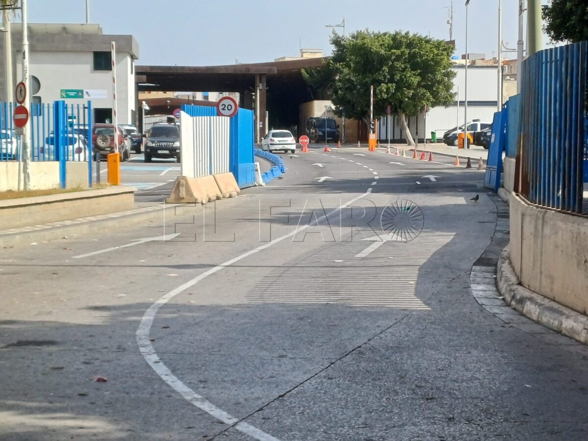 Retorno tranquilo a Melilla en el paso fronterizo este fin de semana