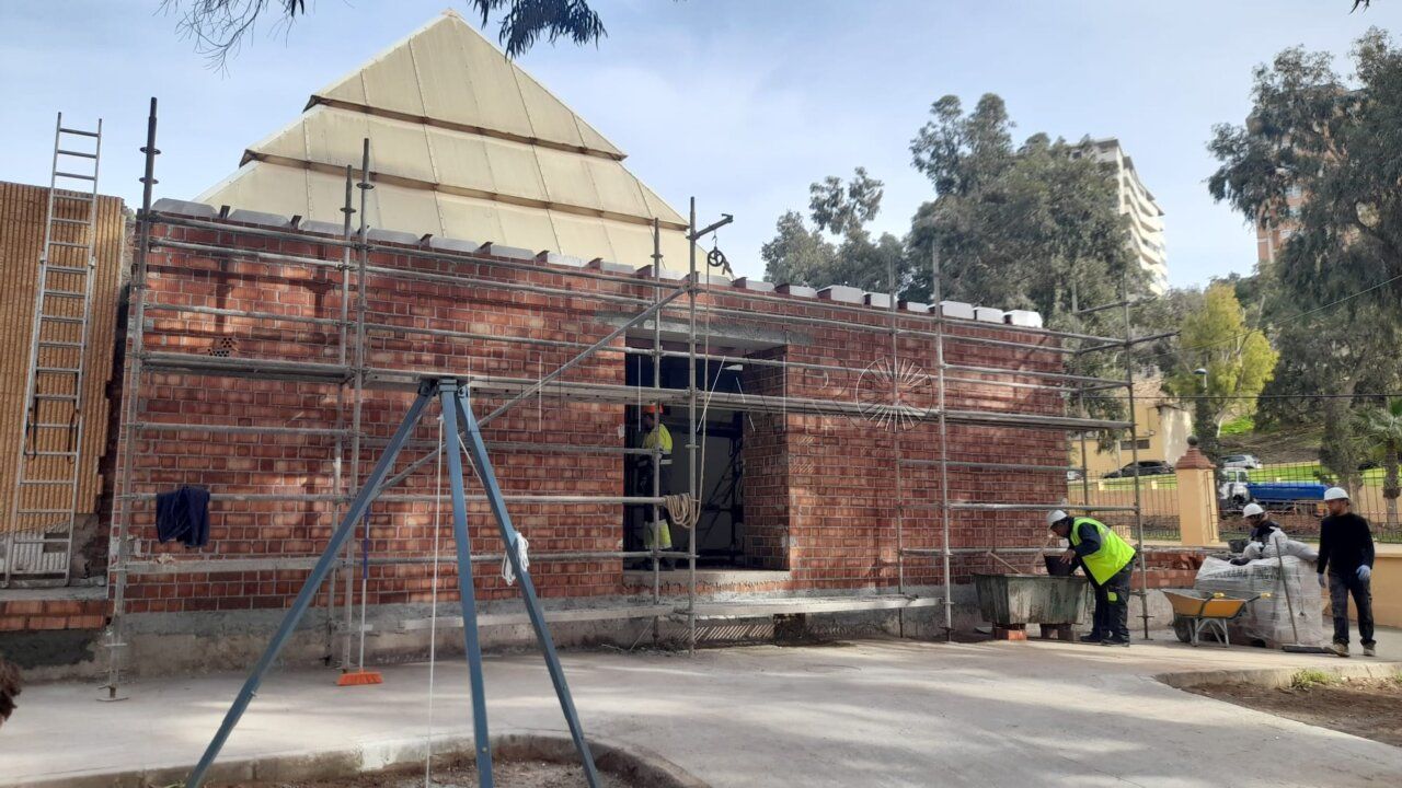 Ventura al PSOE sobre el tanatorio: “Ustedes no respetáis a los muertos y habéis jugado con ellos”