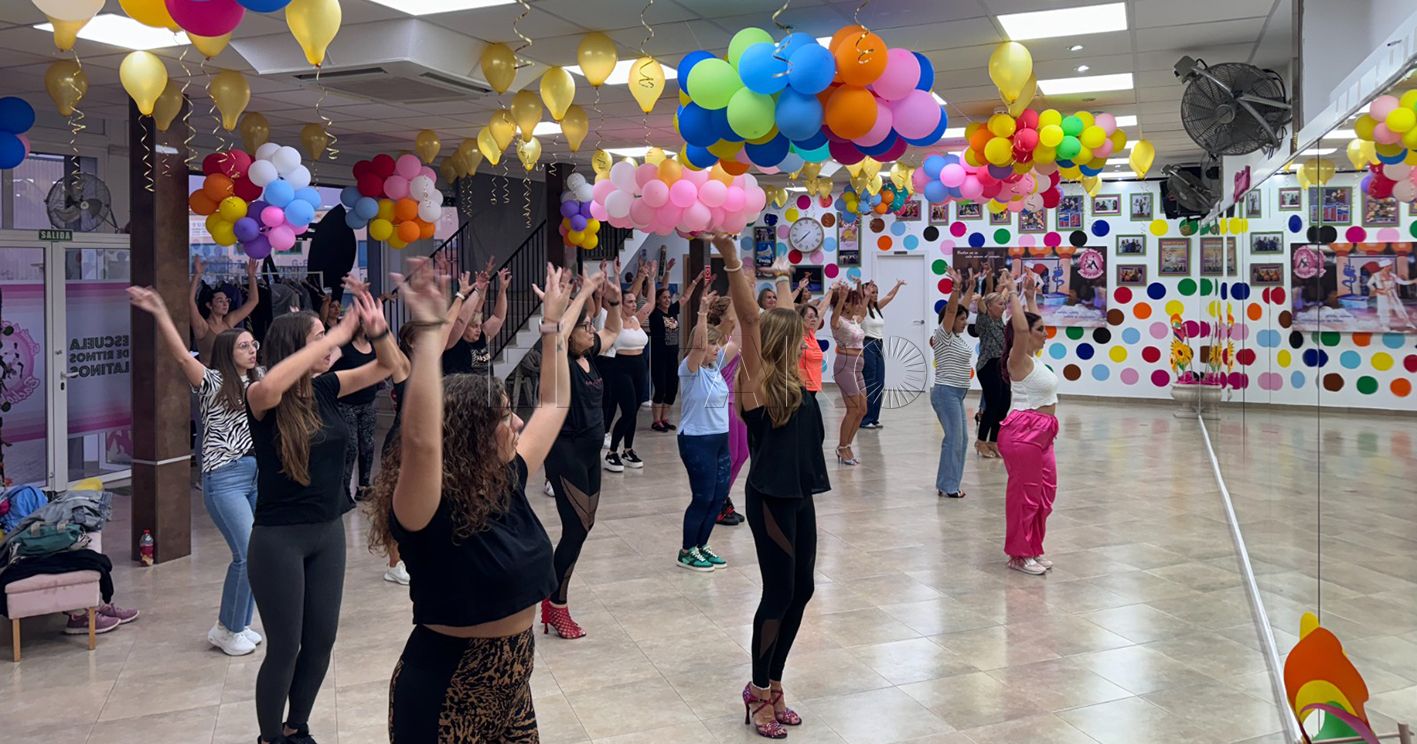 Los melillenses recurren a la danza por sus fines terapéuticos
