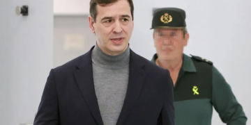 David Sánchez, en los juzgados de Badajoz. / EFE