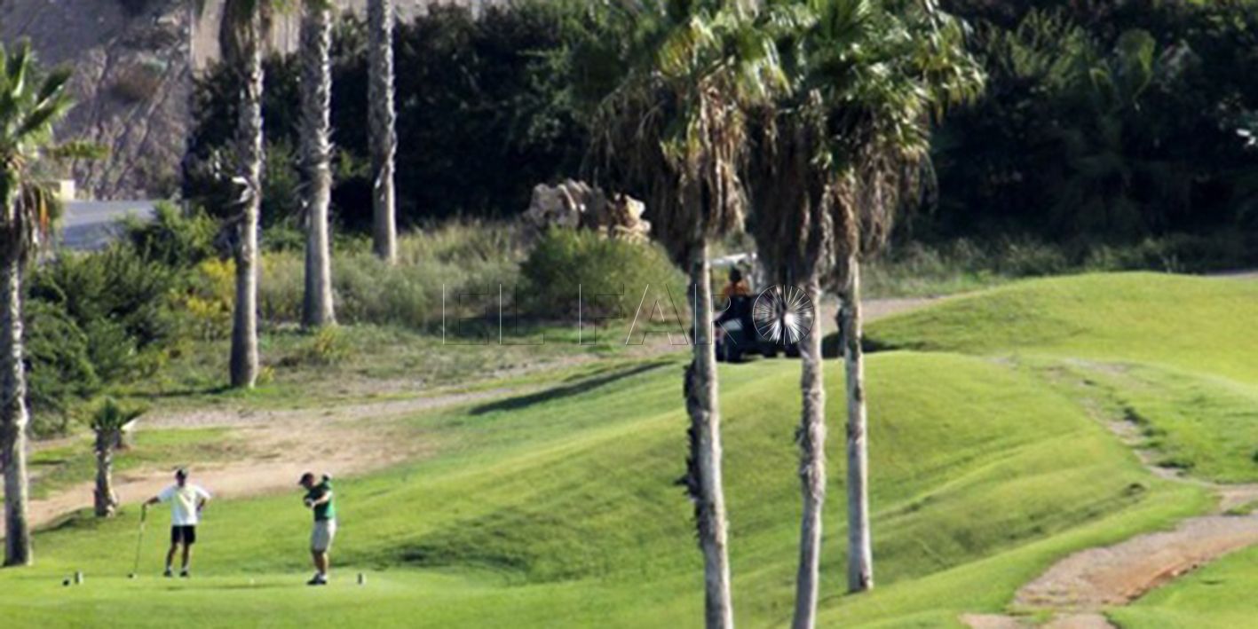Melilla impulsa el golf con un nuevo convenio y un verano repleto de eventos deportivos
