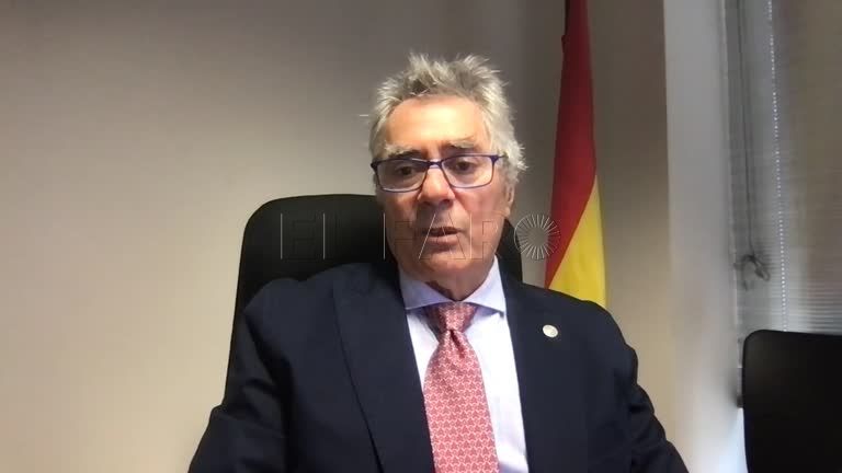 Desmitificando la energía nuclear en la ponencia de Antoranz en la UNED: Lo nuclear en el siglo XXI