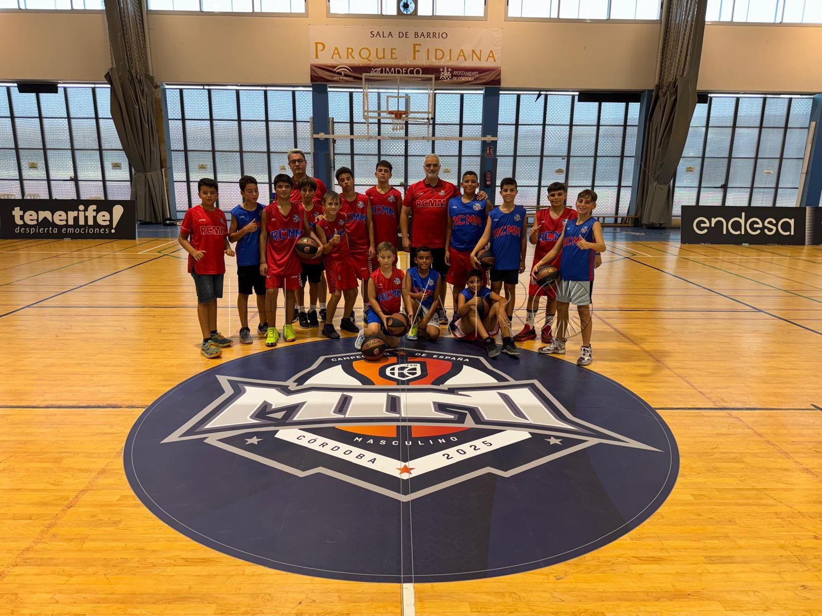 El Club Marítimo vence en su debut en el Nacional Mini