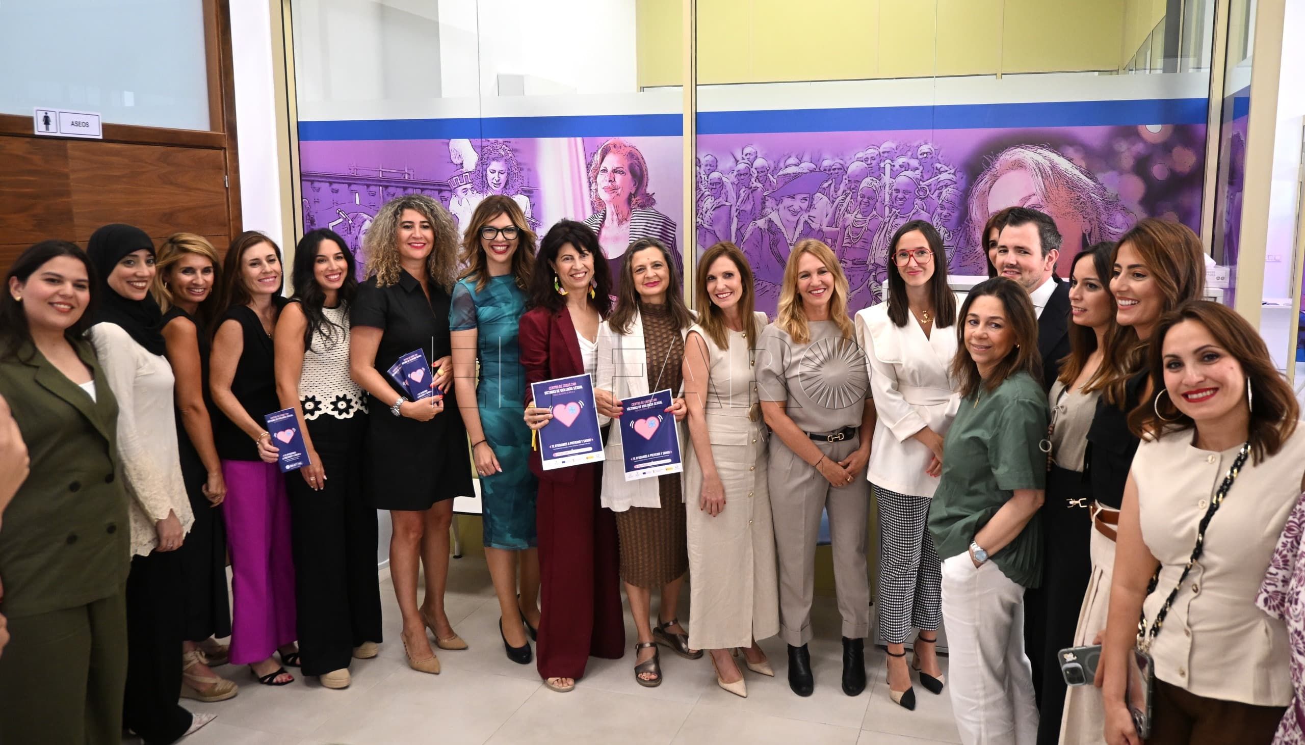 La Delegación del Gobierno se suma como Punto Violeta a un Centro 24 Horas “referencia” según la ministra de Igualdad