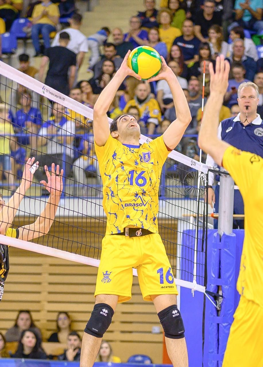 El colocador argentino, Chicho Arquez, nuevo jugador del CV Melilla