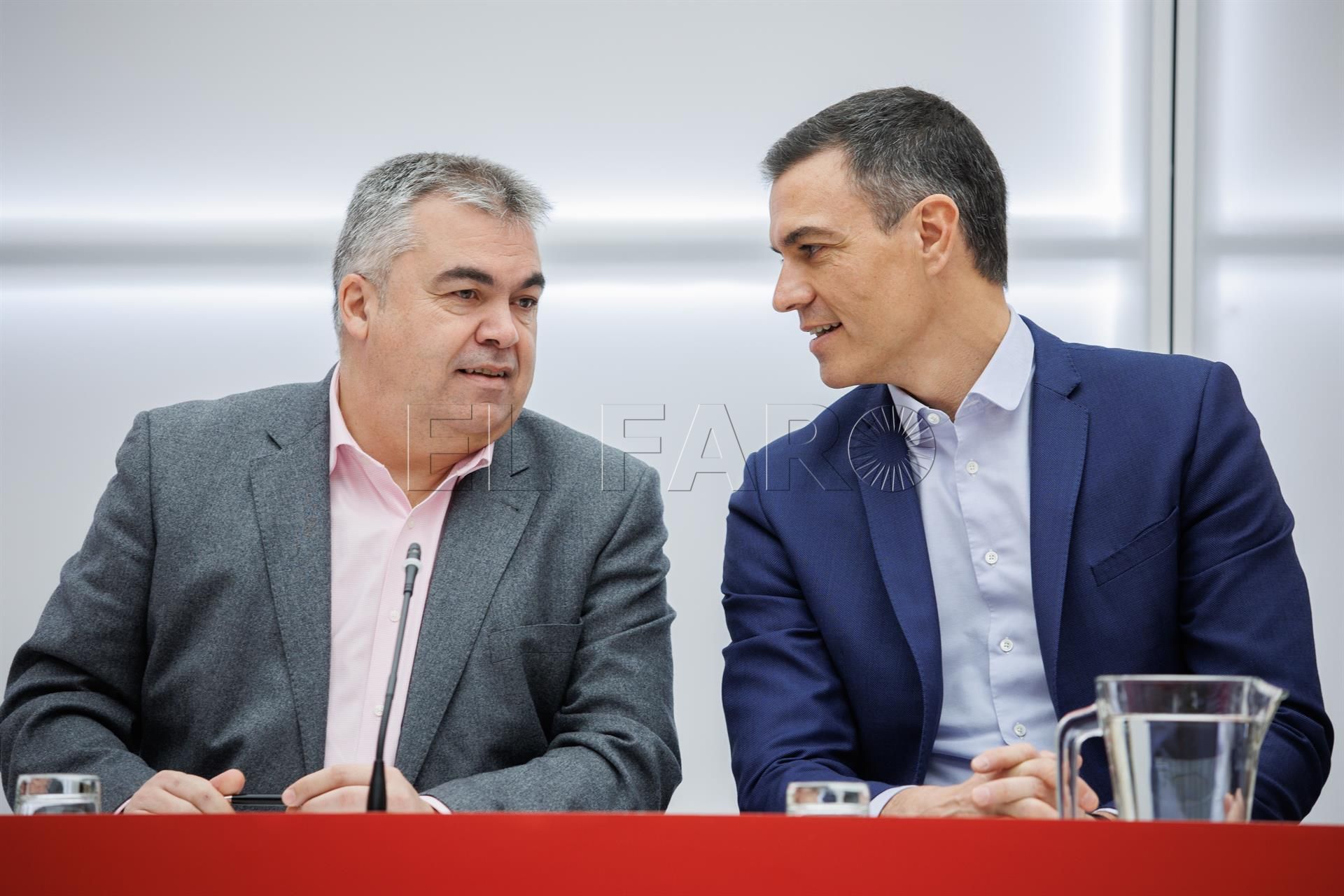 Santos Cerdán y Pedro Sánchez