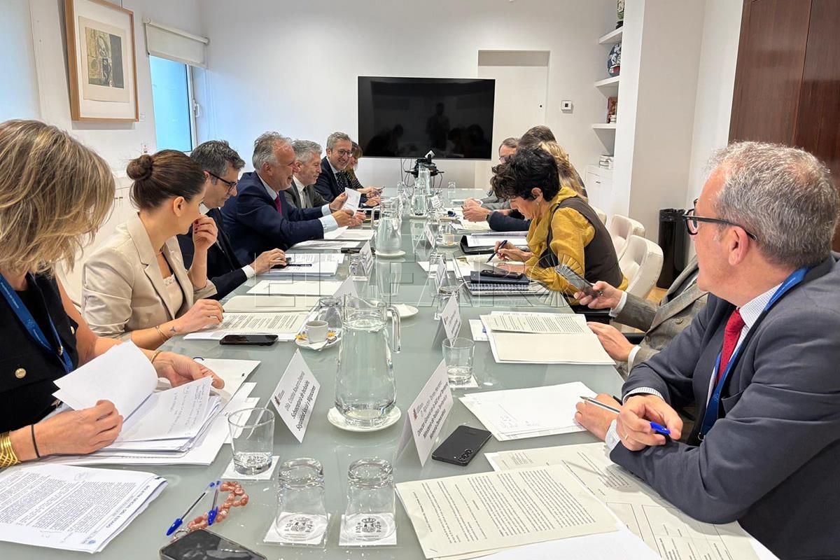 Ángel Víctor Torres