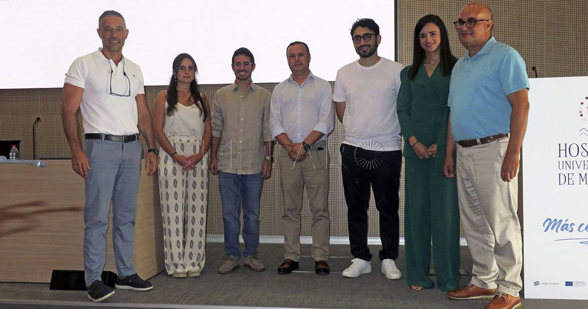 Los tres nuevos médicos especialistas formados en el Área Sanitaria trabajarán en la ciudad a partir de ahora