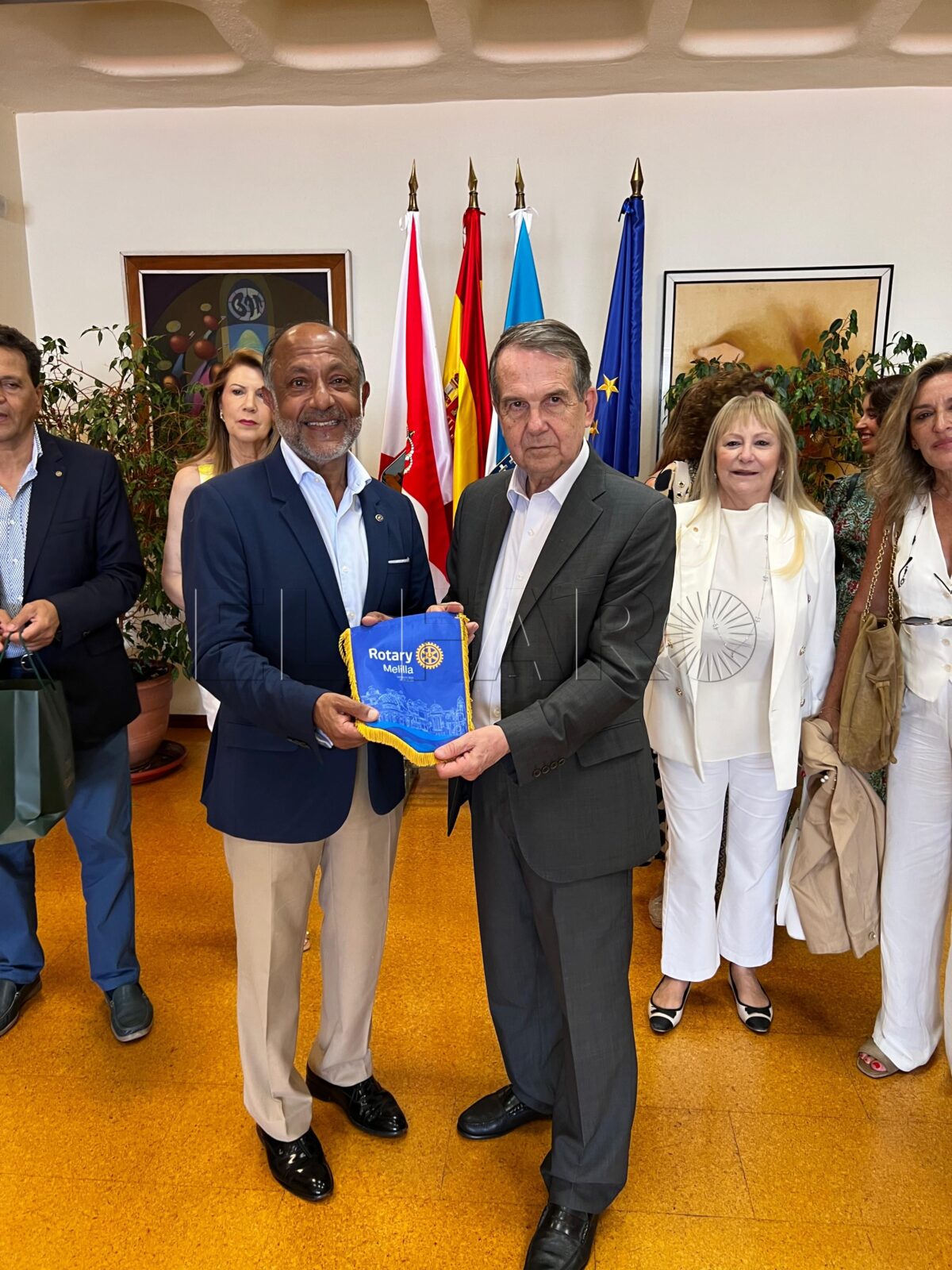 Abel Caballero recibe al Club Rotary Melilla