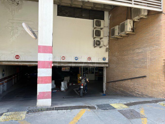 EMVISMESA licita la instalación de un nuevo sistema de control de acceso en el aparcamiento del Mercado Central