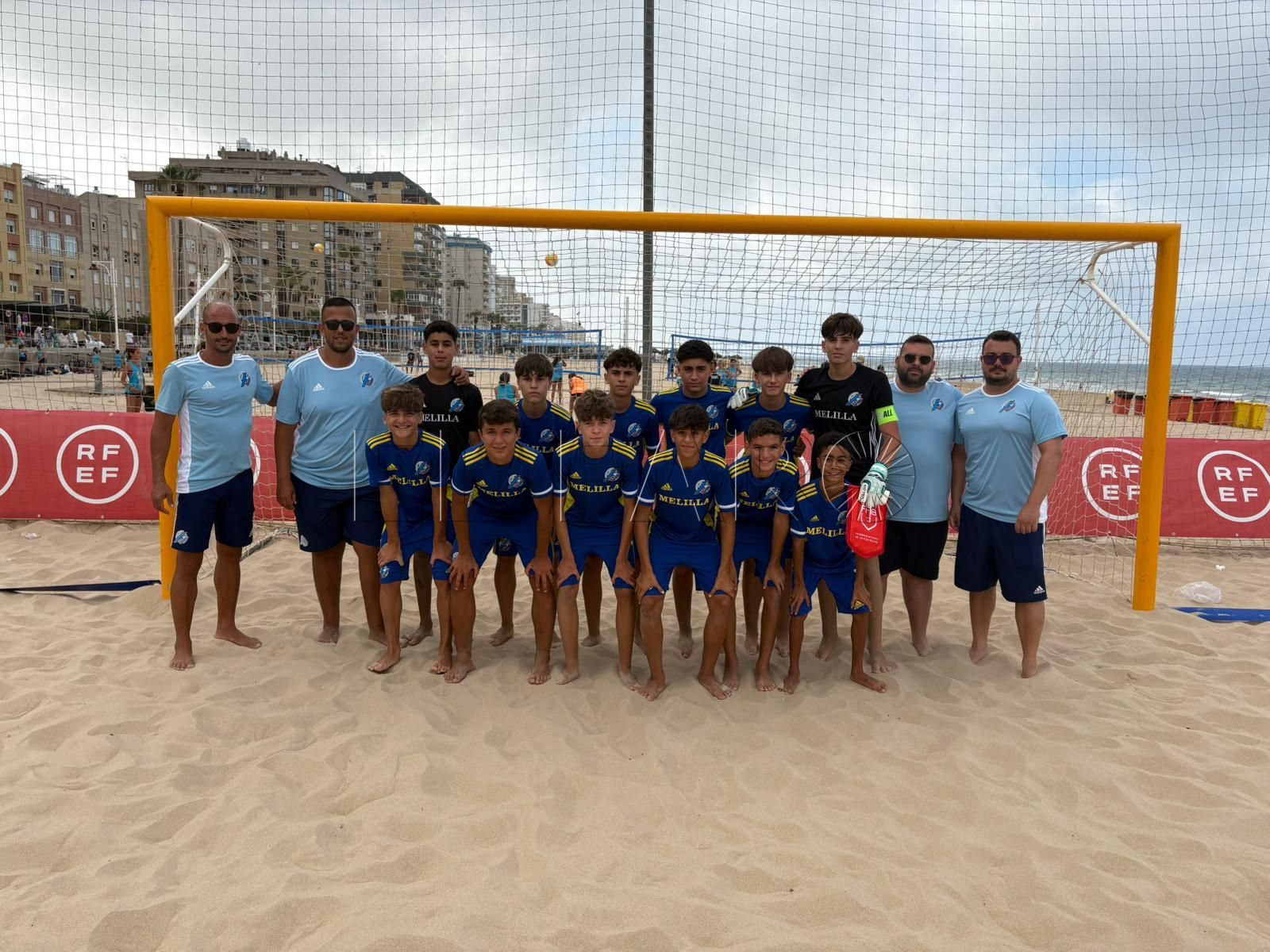 El cuadro alevín suma un triunfo y un empate en el Nacional de fútbol playa