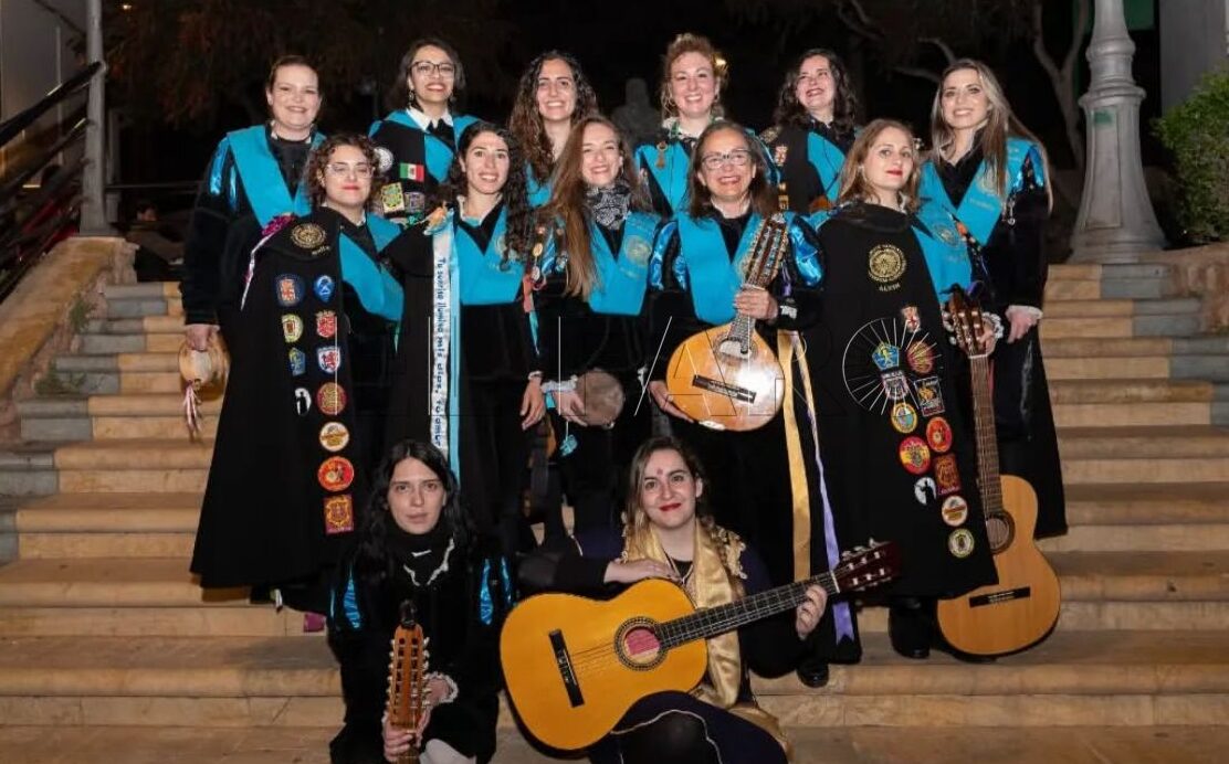 ¿Quién dijo que la tuna era cosa de hombres?