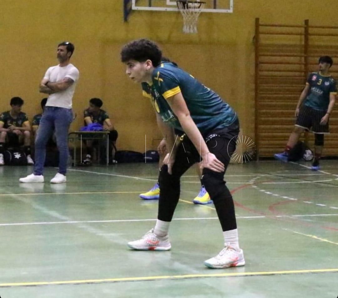 Dos canteranos se incorporan a la dinámica del primer equipo del CV Melilla Ciudad del Deporte