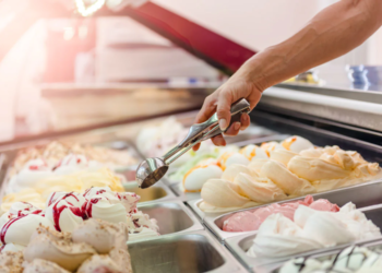 Helados en verano: ¿placer inocente o trampa calórica?