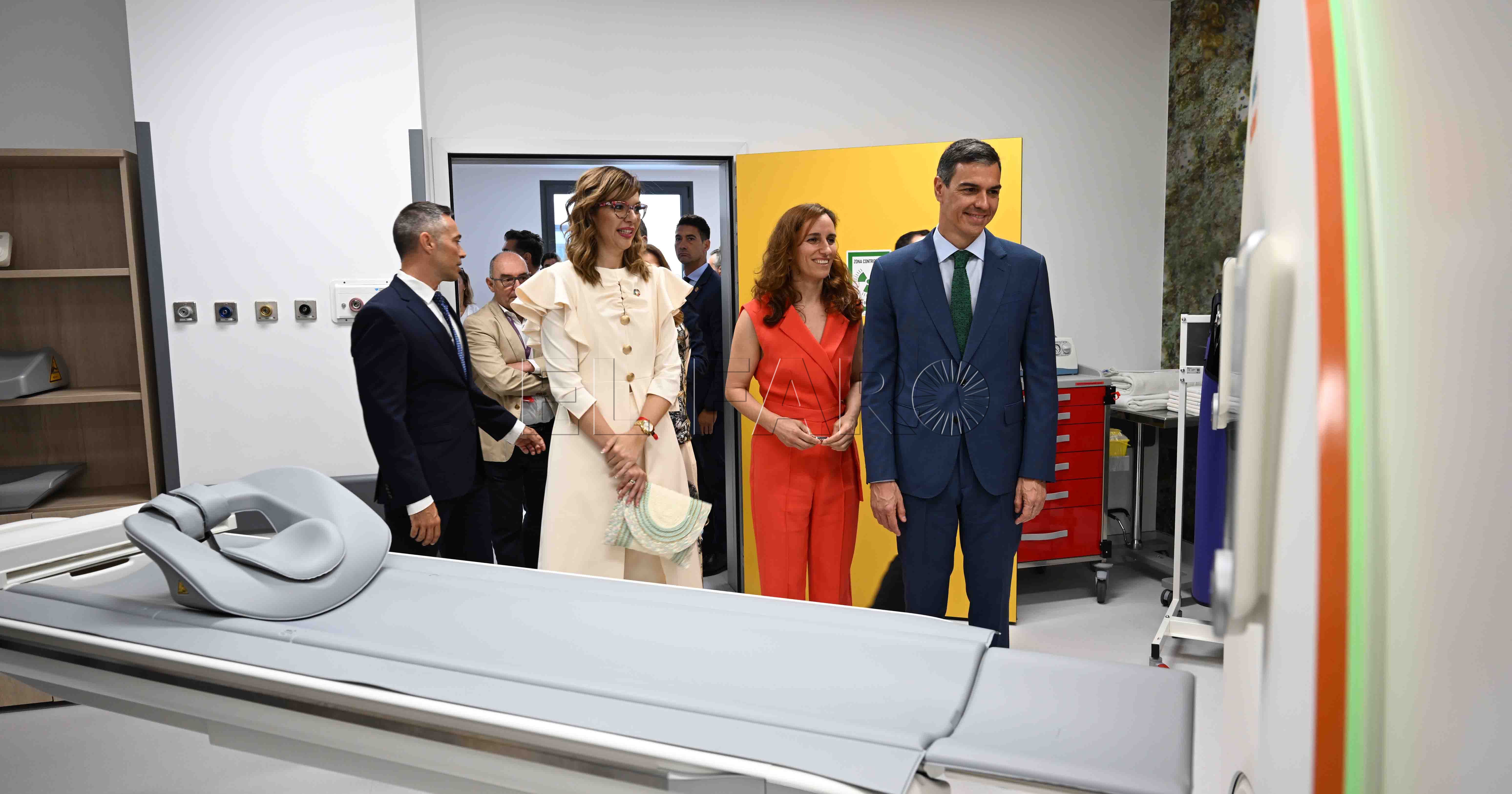 Momento de la inauguración del nuevo hospital