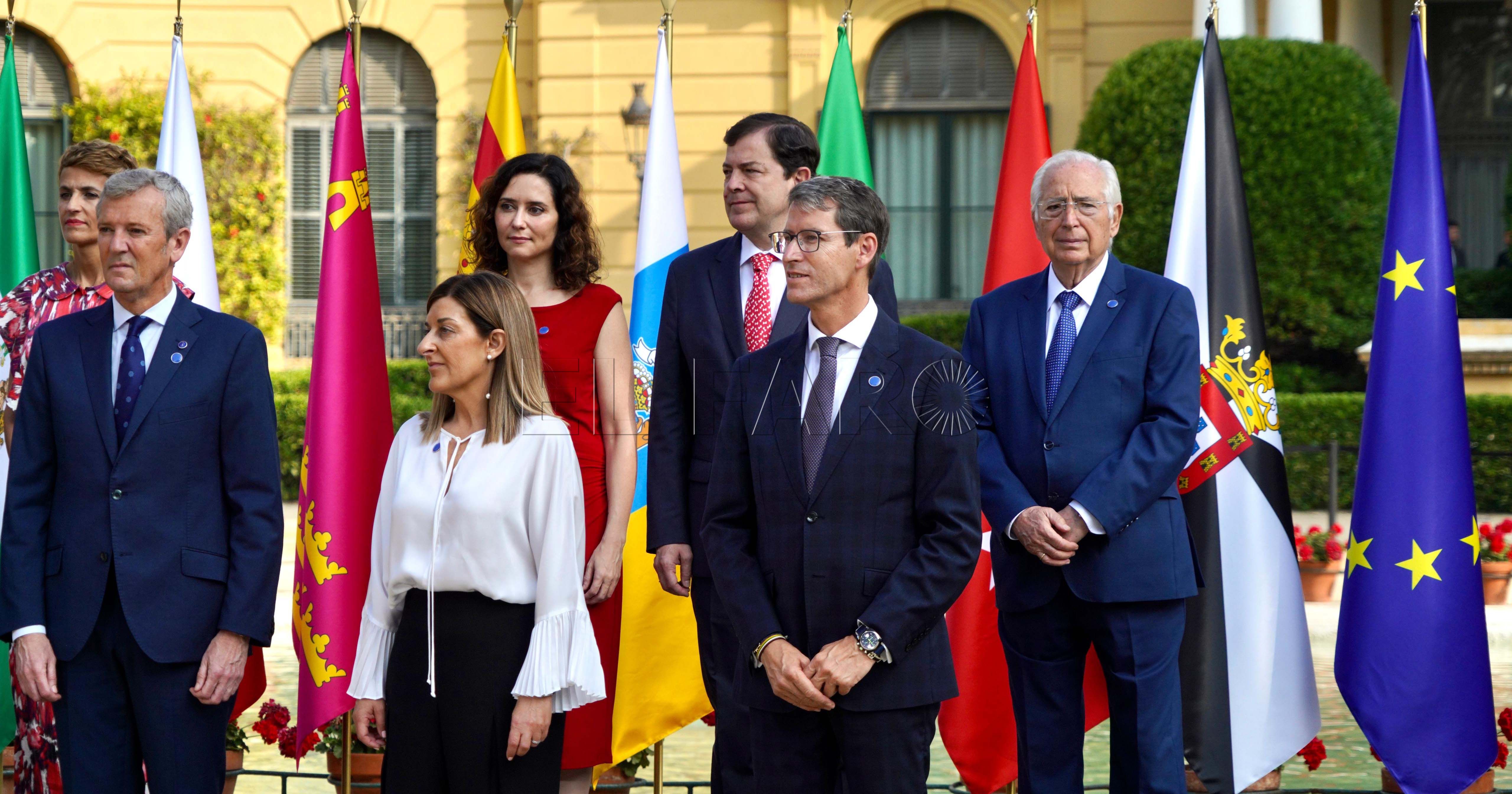 Imbroda, junto a otros presidentes autonómicos del PP