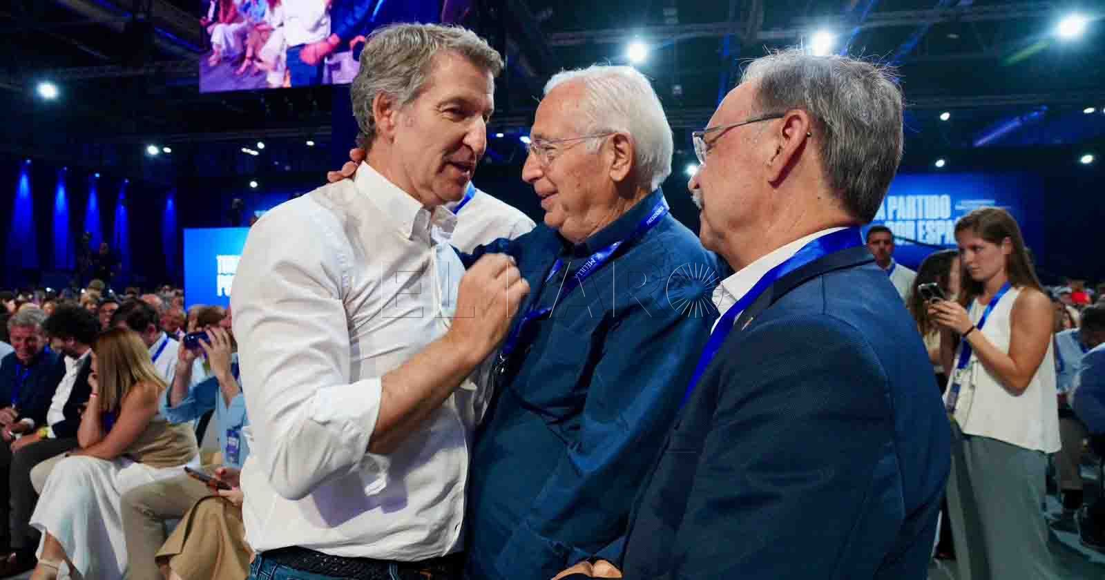 Feijóo con Imbroda en el Congreso Nacional