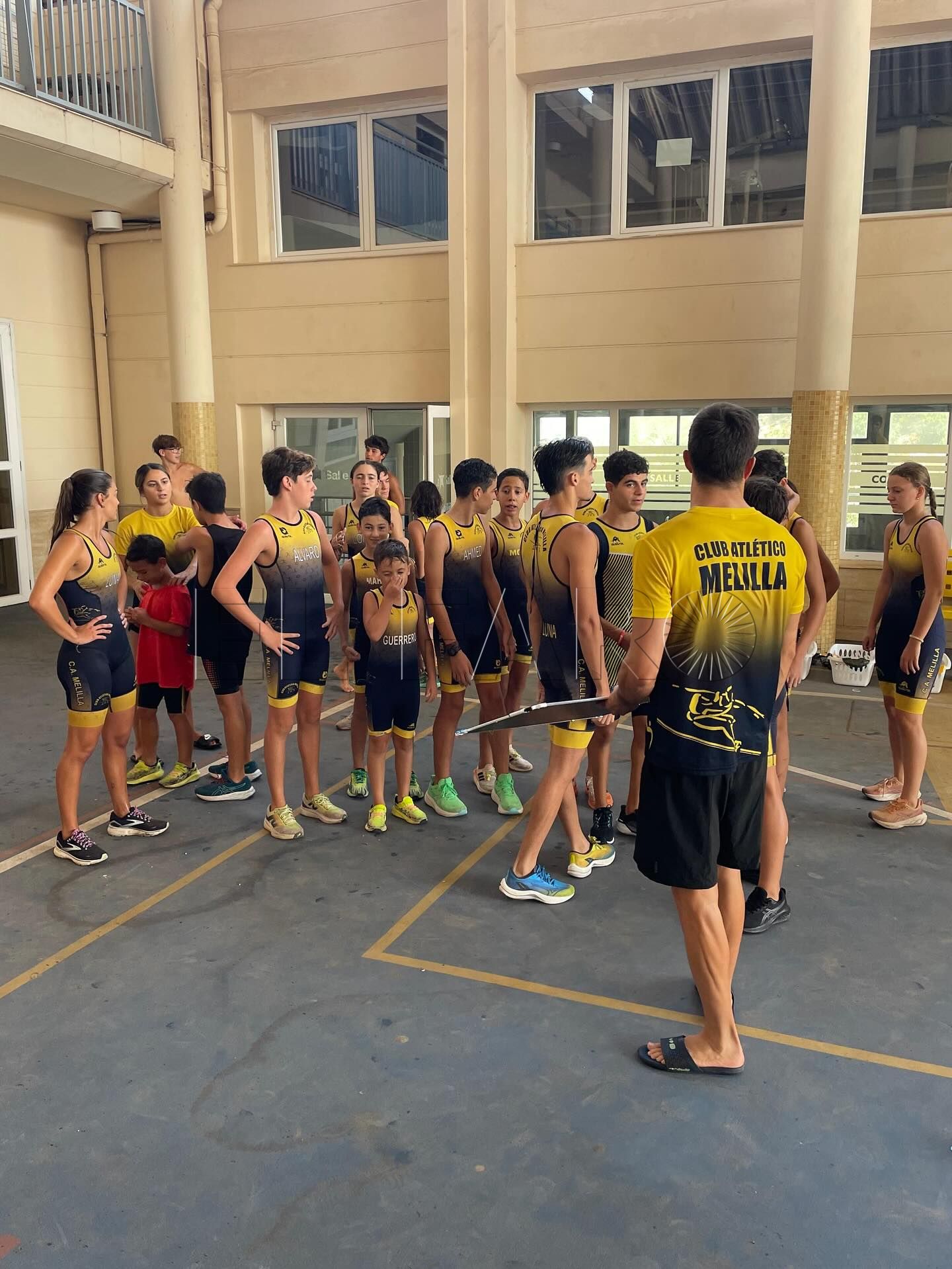 La playa de La Hípica albergará el XIII Acuatlón de Feria 2025