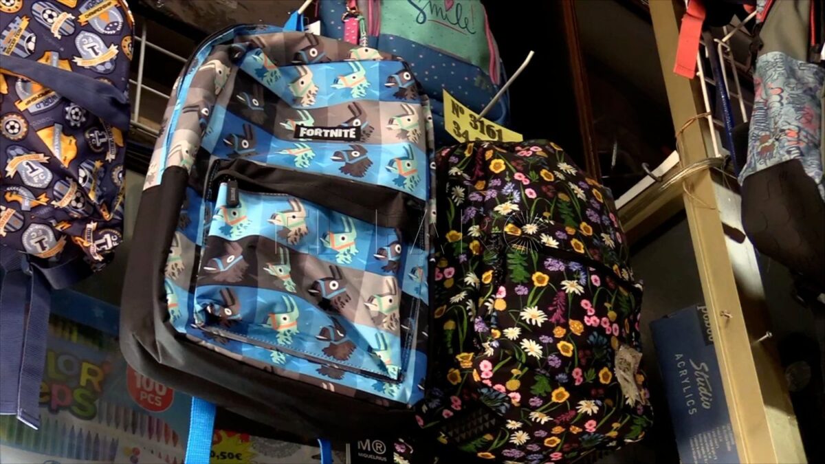 La vuelta al cole apuesta cada vez por el material escolar de segunda mano