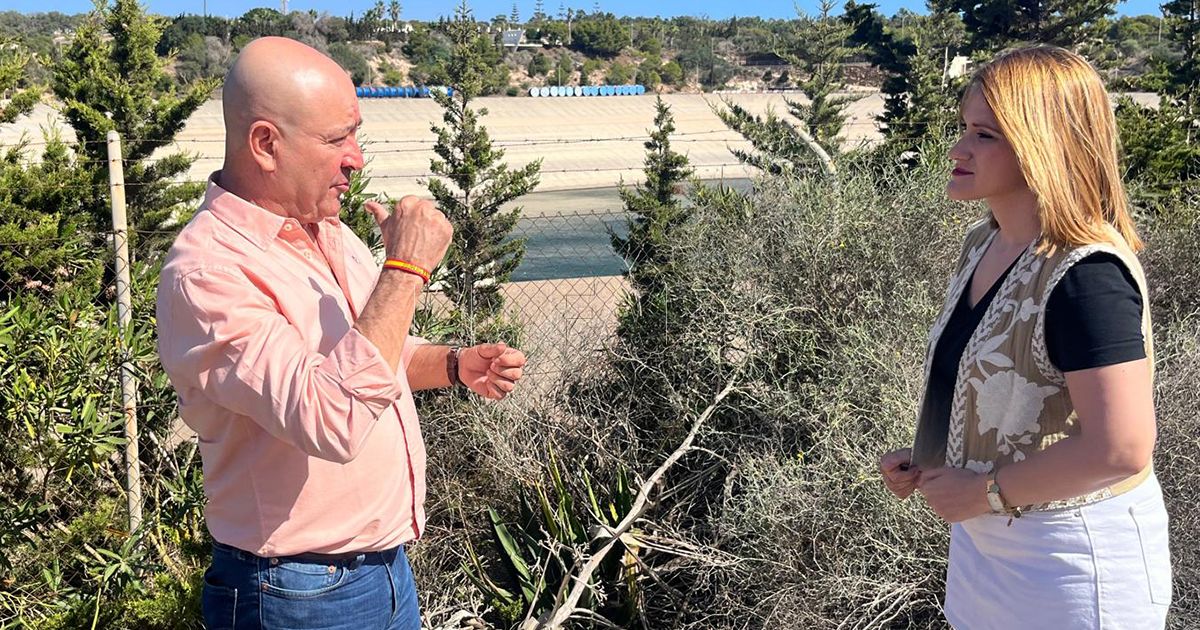 El Ministerio contesta a Vox que el pantano de Las Adelfas está vacío por falta de agua en el Río de Oro