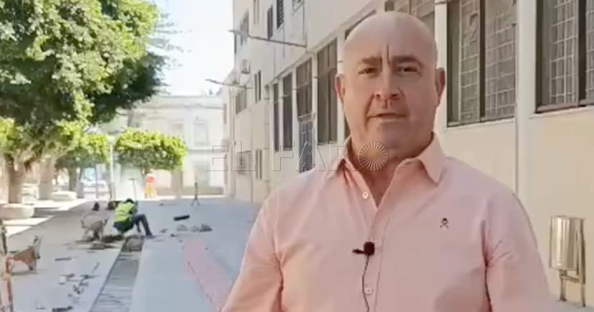 Vox pide información a la Ciudad tras el levantamiento de baldosas recién puestas para habilitar un carril podotáctil