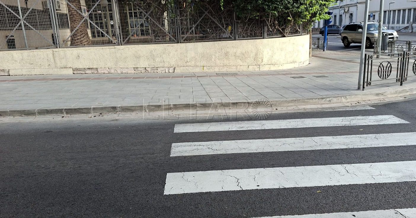 Una de las calles sin accesibilidad