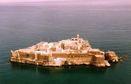 Evacuan a un militar de Melilla tras una maniobra de guardia en el Peñón de Alhucemas