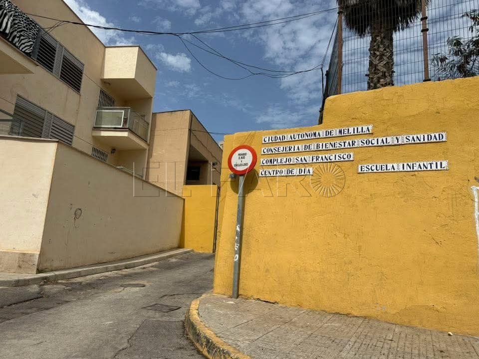 Padres exigen medidas urgentes ante el deterioro del entorno de la guardería San Francisco de Asís