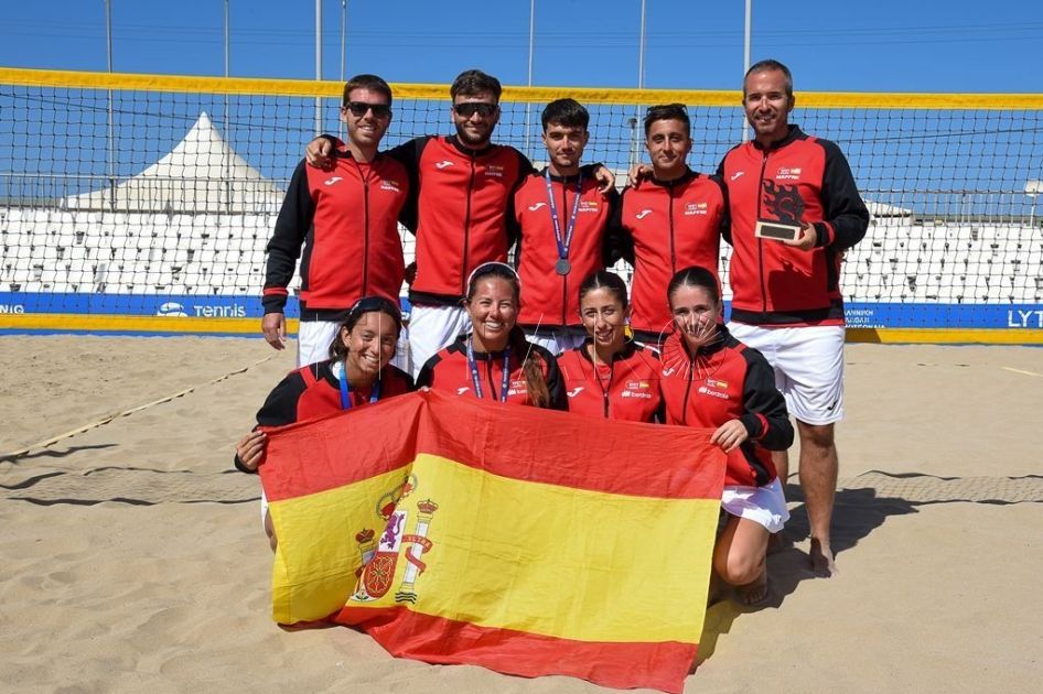 España, con presencia melillense, se trae el bronce del Europeo de tenis playa
