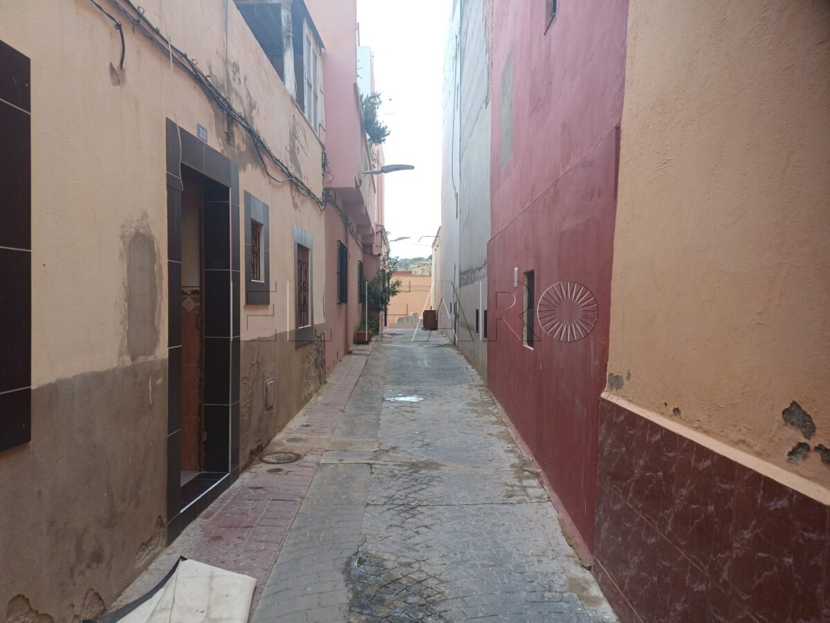 Vecinos del Barrio Hebreo reclaman limpieza y mayor atención