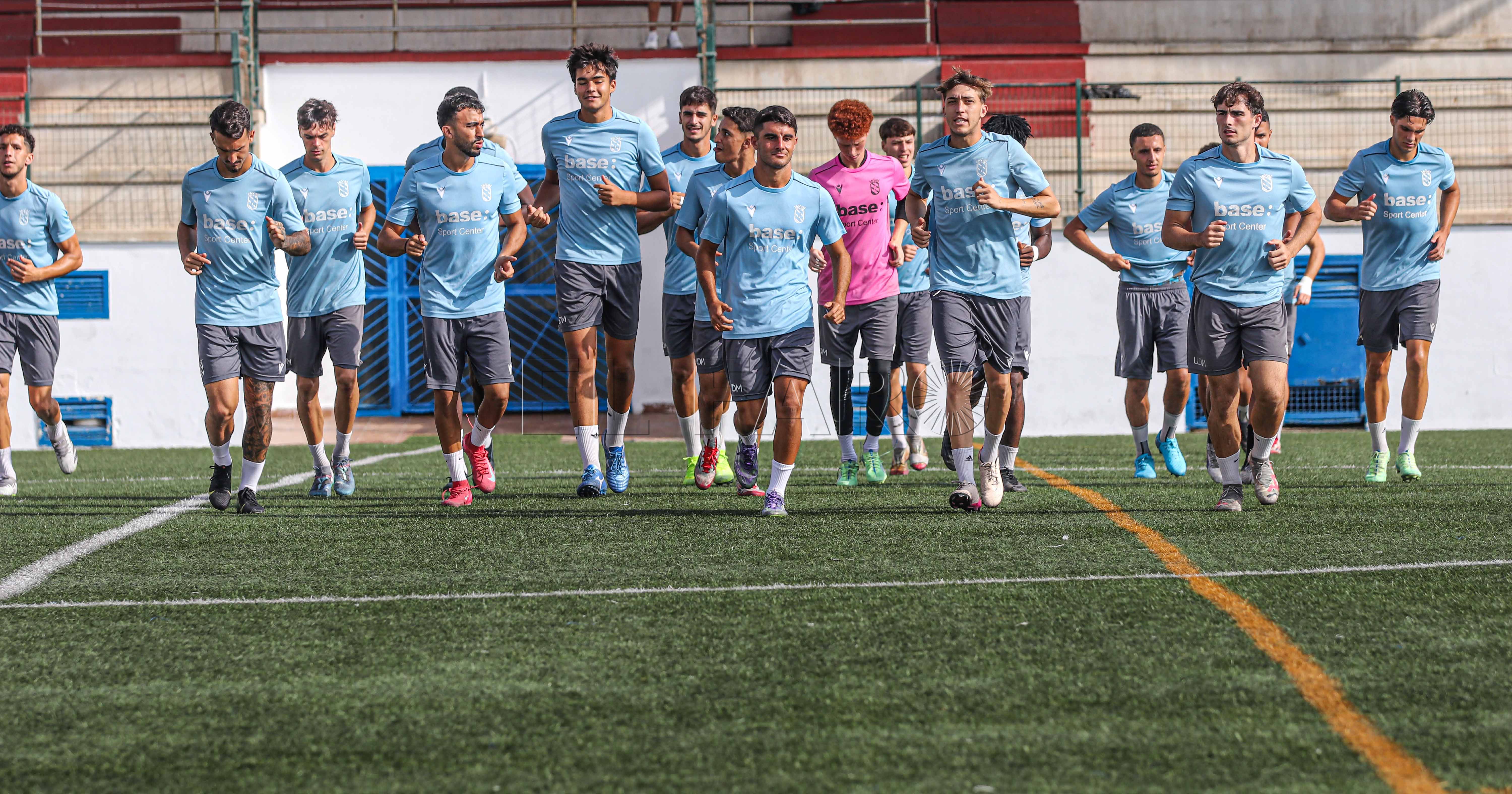 Los jóvenes jugadores unionistas se miden al CD Mosquito