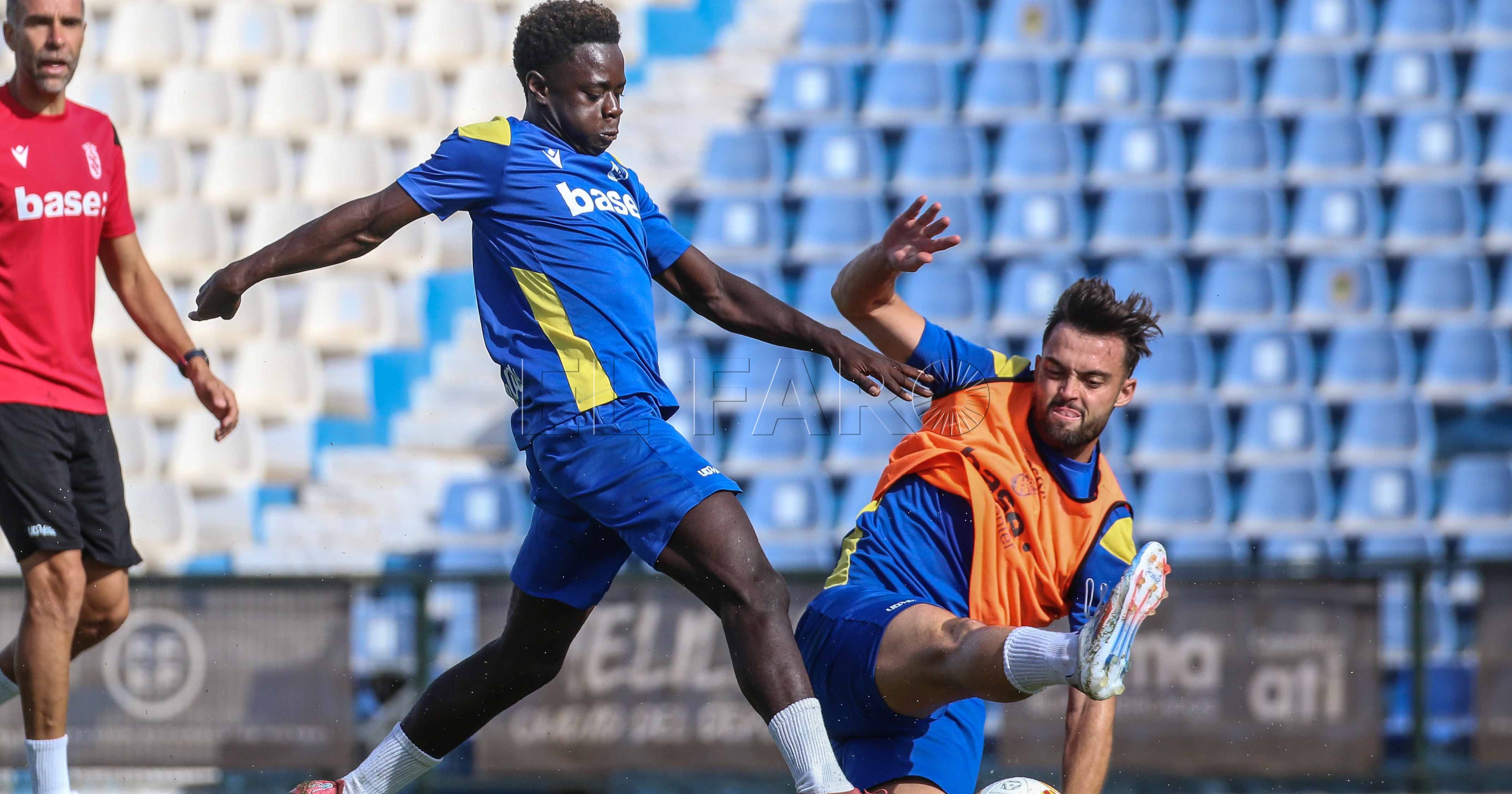 La UD Melilla inicia su semana de trabajo de cara a su debut liguero