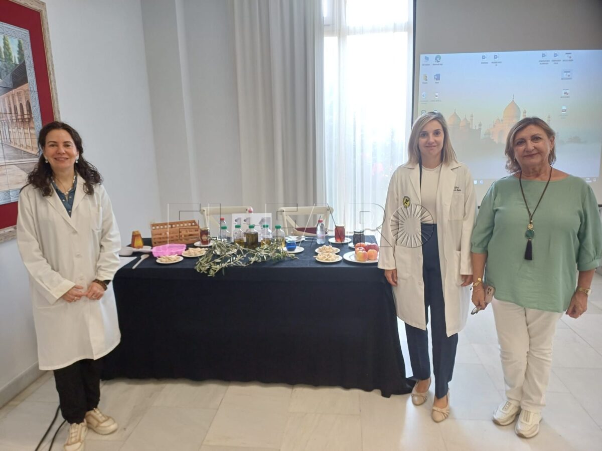 Finalizan los Cursos de Verano con un taller sobre el valor económico y sensorial de productos mediterráneos