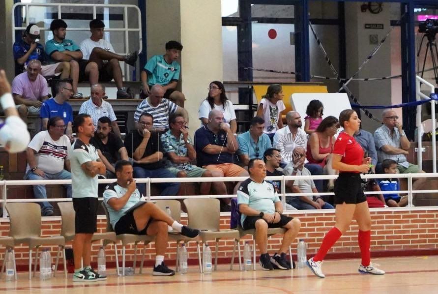 Gustavo Bravo: “No queremos confianzas ante el cuadro del San Fernando FS”