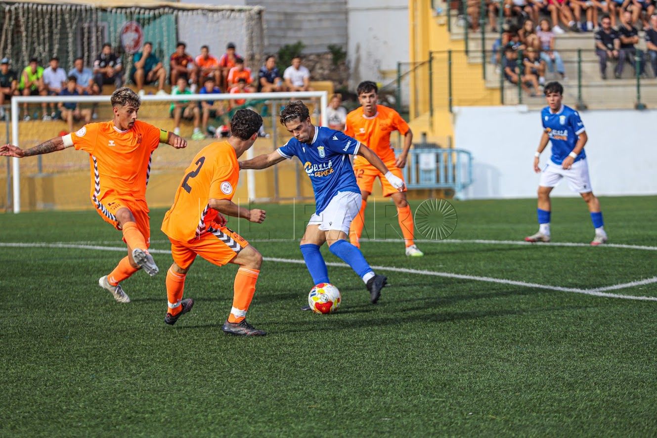 El Melilla suma el primer punto