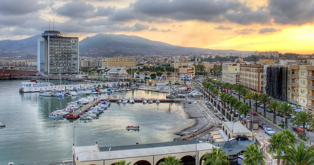 Imbroda y Sánchez felicitan el Día de Melilla