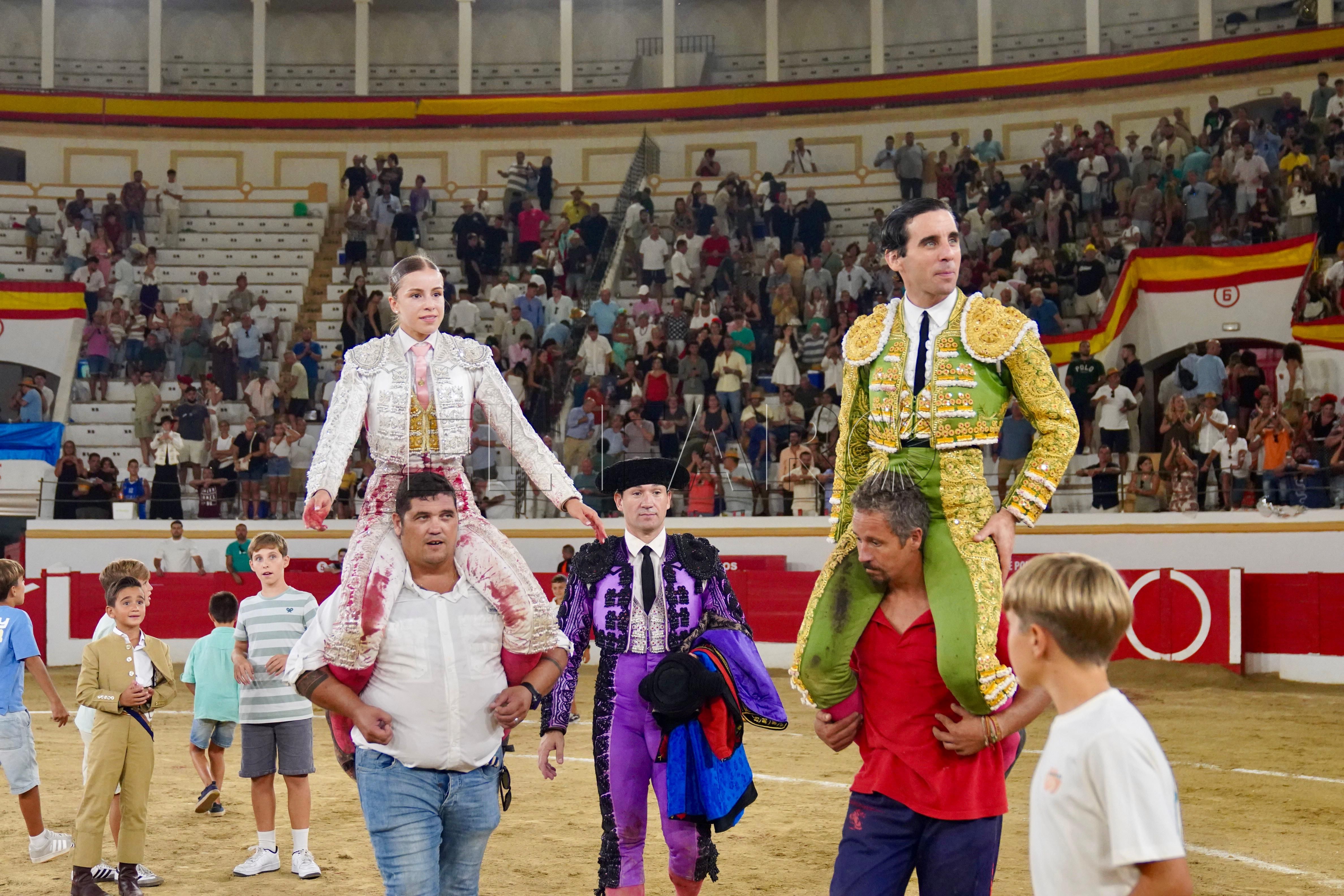 Imbroda destaca el éxito taurino y evita hablar sobre los cánticos contra Pedro Sánchez