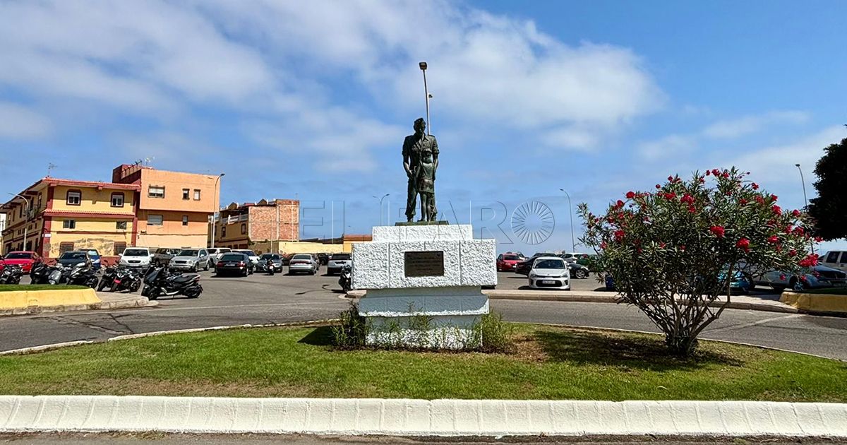 El monumento dedicado a la Legión luce en todo su esplendor