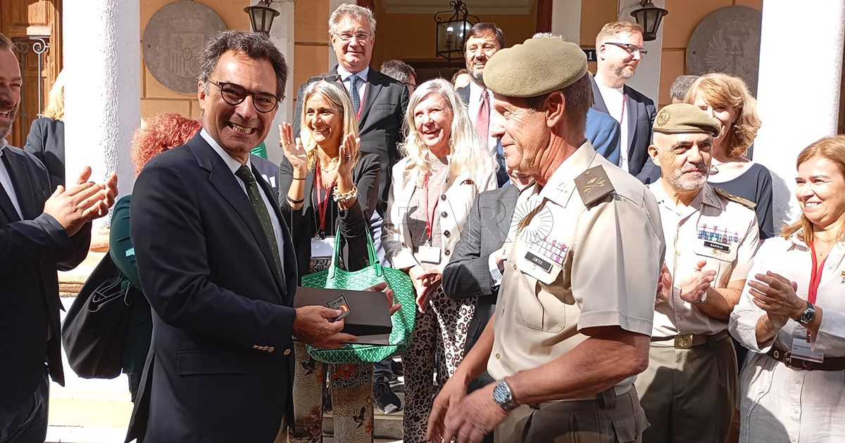 Los miembros de la Asamblea Parlamentaria de la OTAN se reúnen con Luis Cortés Delgado